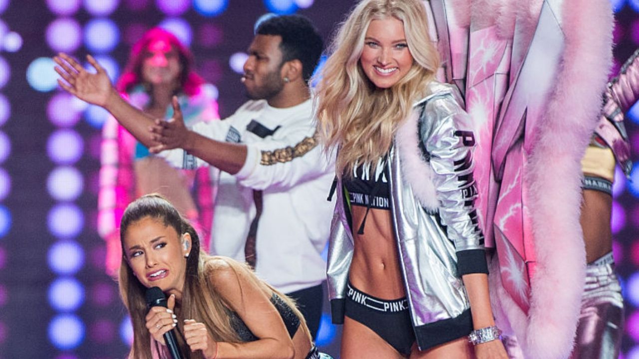 All The Spiciest Moments The Victoria’s Secret Show Gifted Us Over The Years