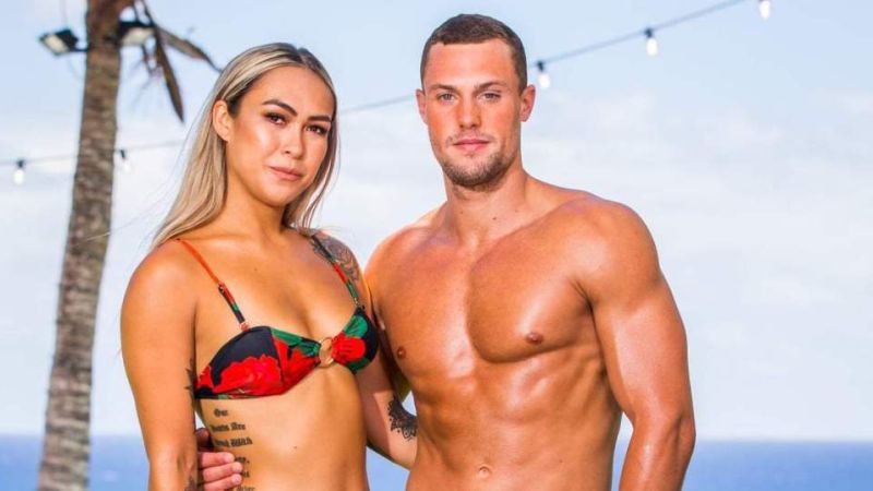 ‘Love Island’ Pair Luke & Cassie Split Again & I’m Starting To Think Dating Shows Are A Total Sham