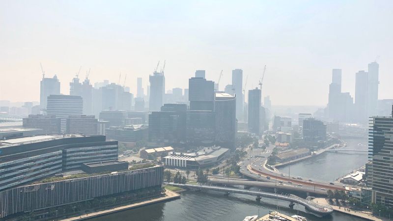 Melbourne’s Air Quality Nosedives As Bushfire Smoke Blows In From NSW