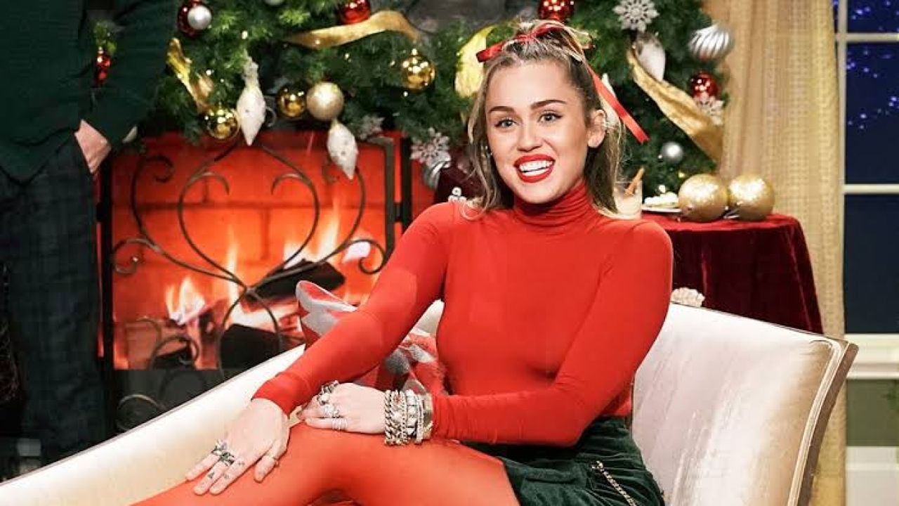 Miley Cyrus Just Reminded Us Of Her Emo Christmas Song & It’s A Fucking Banger