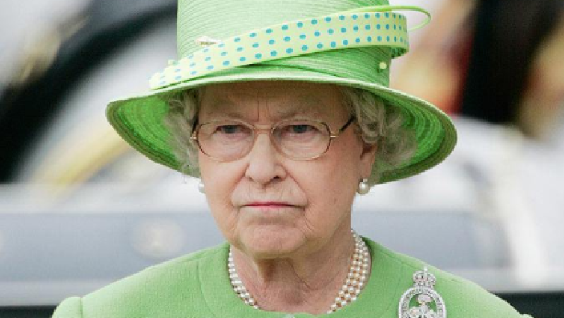 Salty Old Queen Liz Hints Harry & Meghan Will Lose Their Royal Titles In Pass Agg Statement