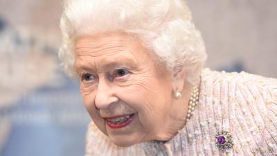 The Queen Reportedly Lit A Fire Up The Arses Of The Entire Royal Family Yesterday