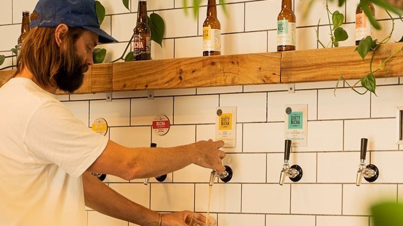 Excuse Me, But How Did I Just Find Out There’s A Literal Alcoholic Kombucha Bar In Byron