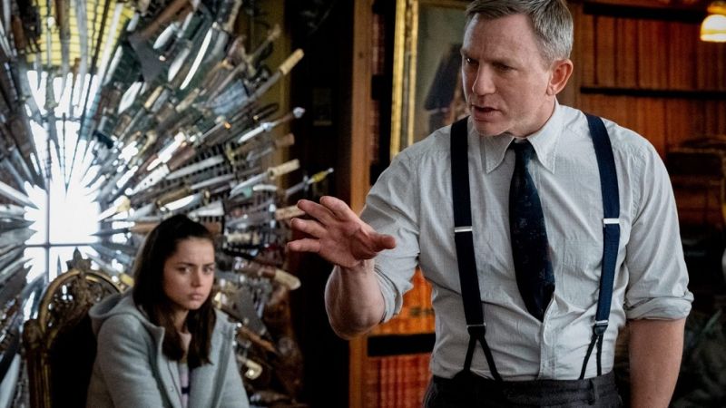 A ‘Knives Out’ Sequel Is Officially Happening, With Daddy Daniel Craig As Benoit Blanc