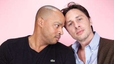 Zach Braff Is Again Teasing A ‘Scrubs’ Podcast & We Require 100 CC’s Of It, Stat