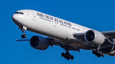 Air New Zealand Had $9 Flights Amid Coronavirus Fears But They Sold Out Within 60 Minutes