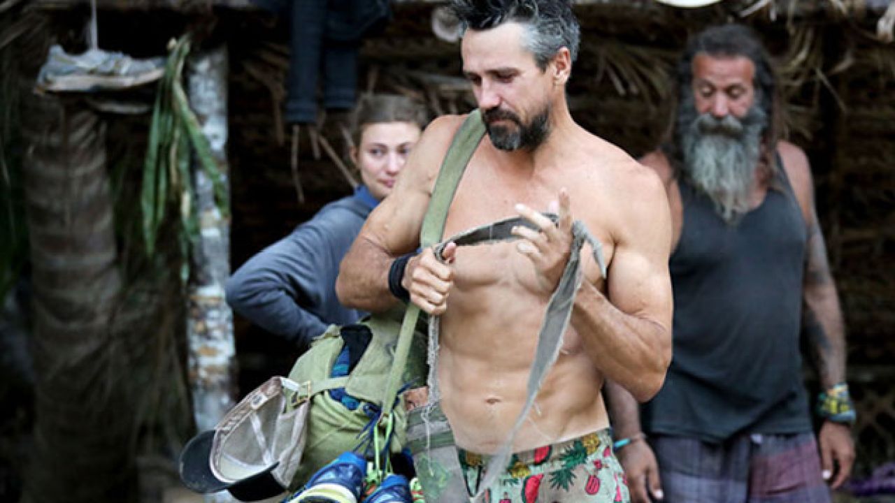 ‘Survivor’ Star Lee Aiming To Raise $77K For Stroke Charity After His Mum Died During Filming