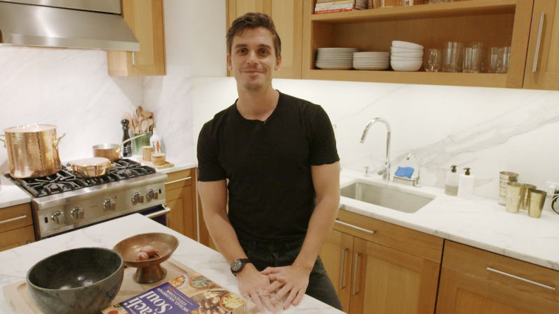 ‘Queer Eye’ Snacc Antoni Porowski Launches Quarantined-Themed Cooking Classes On Instagram