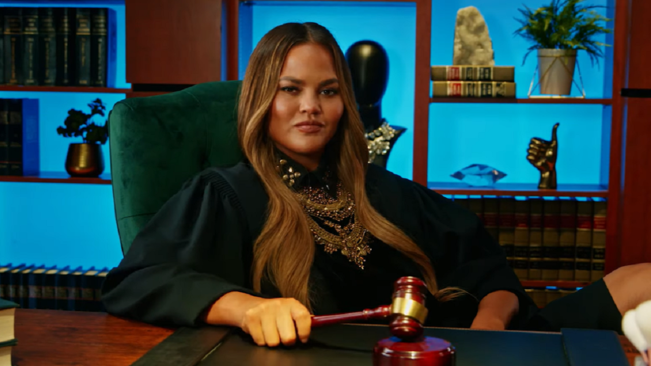 Chrissy Teigen Fills Judge Judy’s Sass Shoes In Trailer For New Series ‘Chrissy’s Court’