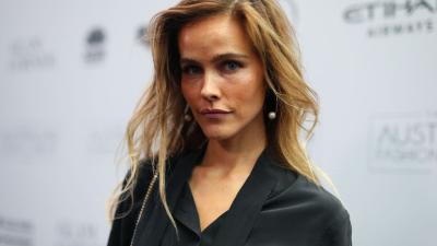 Isabel Lucas Responds To “Anti-Vaxxer” Reports With Yet More Dangerous Vaccination Comments