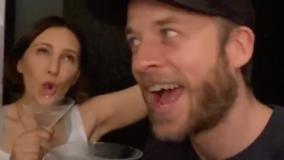 WATCH: The Foster-Blake’s Are Really Getting Into Knock-Off Drinks & We Love To See It