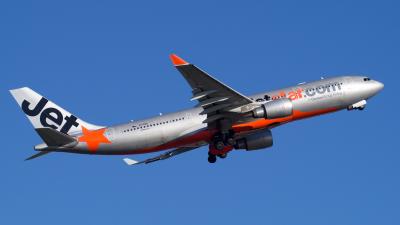 Jetstar Could Be Flinging Melbourne-Sydney Flights From As Little As $19 Once Restrictions Ease