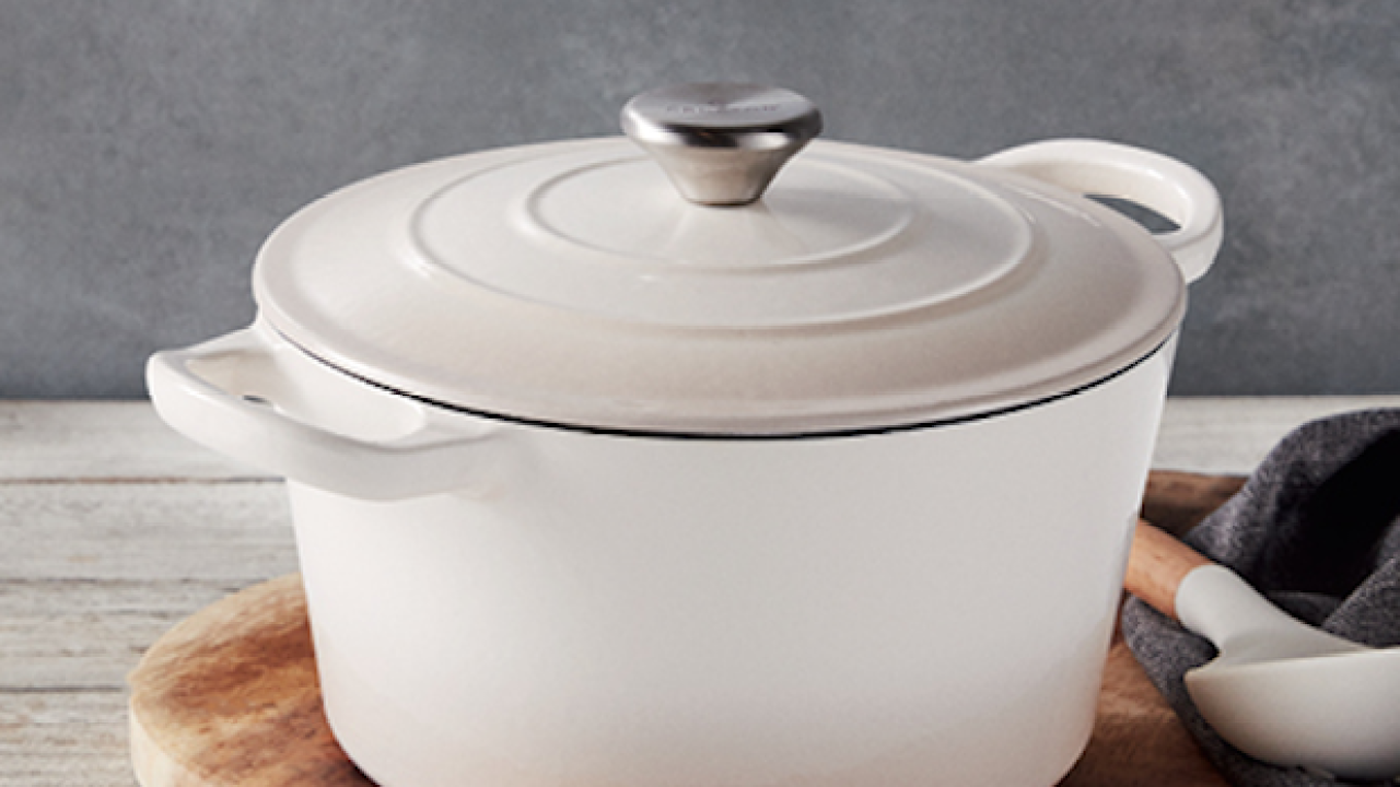 HELP: Aldi Are Doing That Cast Iron Cookware Sale Again & It’s All Under $30