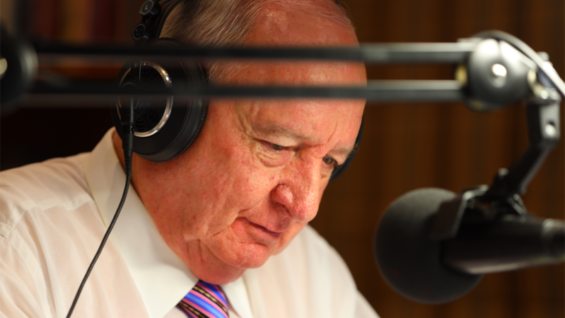 Alan Jones’ Fkd Jacinda Ardern Rant Officially Breached Radio Rules, So Yay To His Retirement