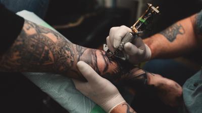 Tattooists Are Demanding To Know Why NSW Still Has No Roadmap To Reopen Parlours