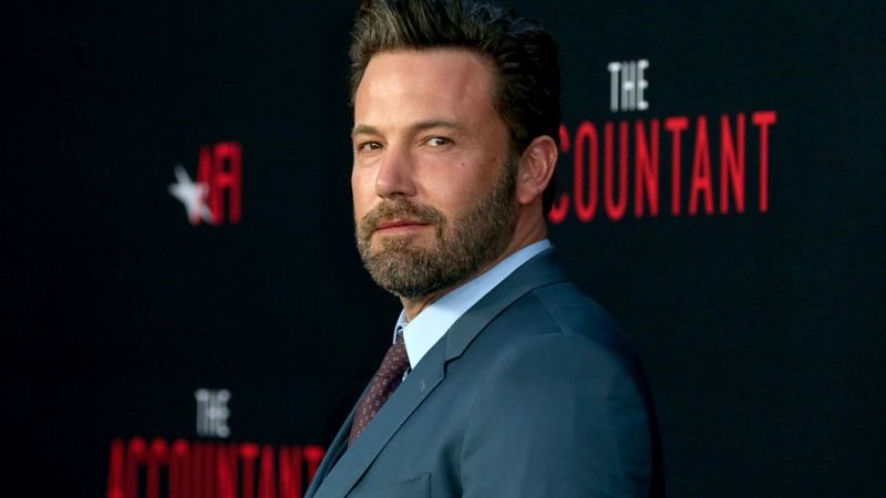 Have A Go At Ben Affleck’s Very Poorly Disguised Fake Insta Account, Will Ya?