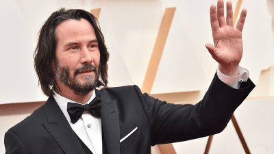 Sexy Jesus Keanu Reeves Is Auctioning A Zoom Date For Charity, So Time To Dig Up Those Pennies