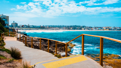 ‘Your Leggings Blend In With The Ocean’: 15 Batshit Things Overheard On The Bondi-Coogee Walk