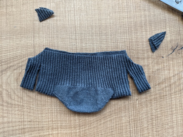 I Sacrificed A Sock To Road Test The No-Sew Face Mask Sweeping TikTok, And Here’s My Result