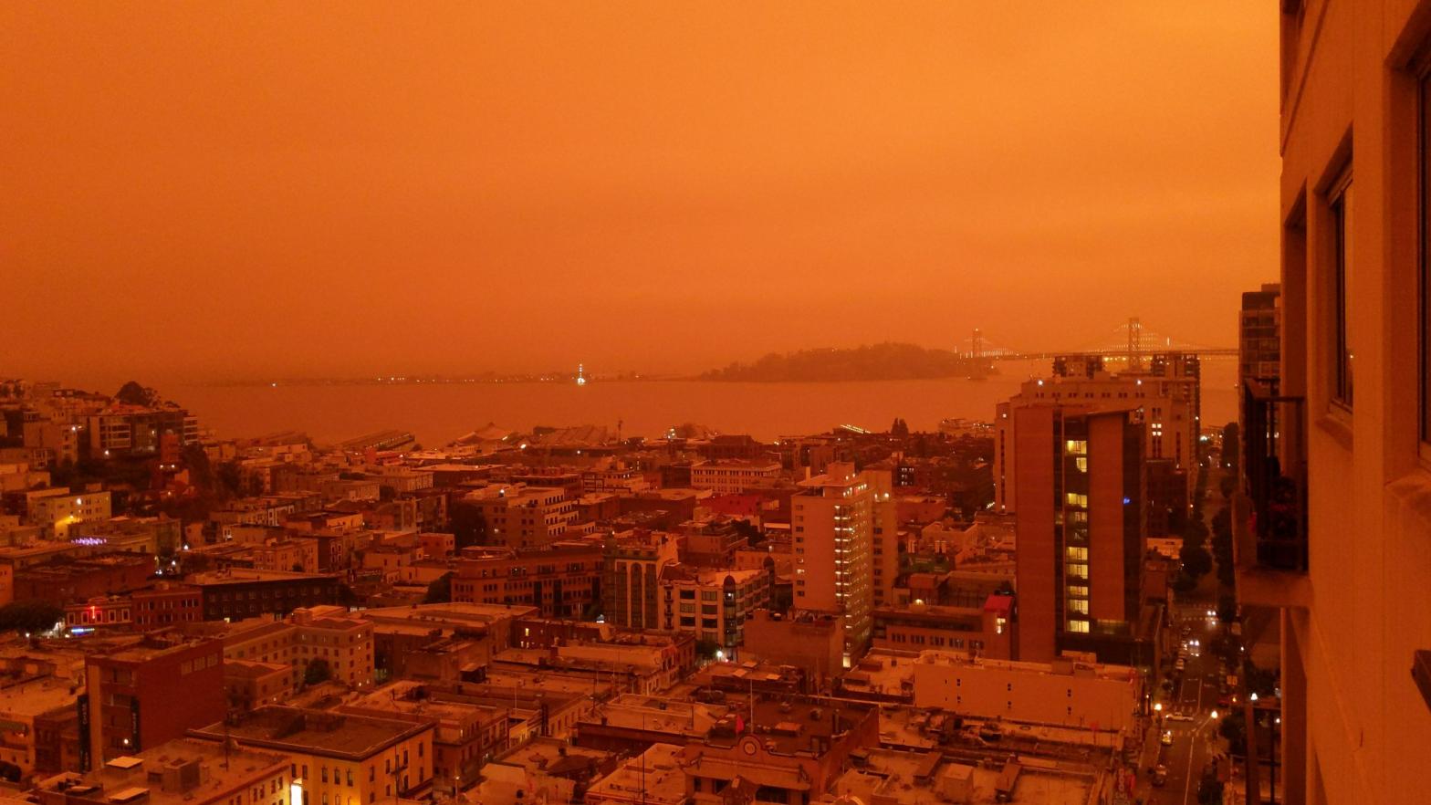 Unprecedented Fires Are Turning San Francisco Into Literal Hell & It's Started Raining Ash