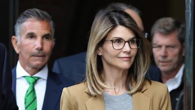 Lori Loughlin Has Rocked Up To Jail Three Weeks Early In Hopes Of Doing A New Year, New Me