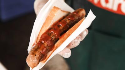Bunnings Snags Are Finally Returning To Melbourne Next Month After Over 200 Days Off The Sizzle