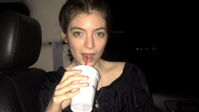 Our Elusive Queen Lorde Explained What Made Her Decide To ‘Peace Out’ Of Social Media