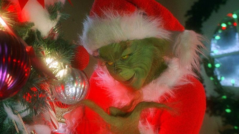 Just Gonna Say It: People Who Snoop On Their Presents Before Xmas Day Are The Actual Grinch