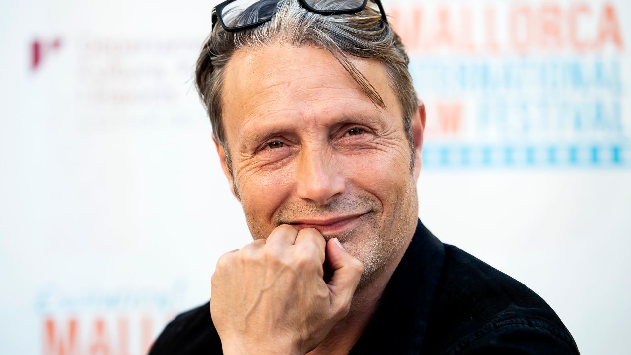 Mads Mikkelsen, Daddiest Of Daddies, Is Officially Replacing Johnny Depp In Fantastic Beasts