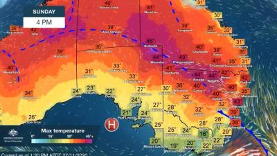 There’s A 100% Chance Of You Being A Sticky Mess With A ‘Severe Heatwave’ Hitting This Weekend