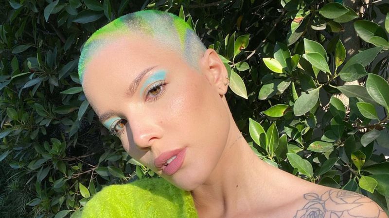 Halsey Has Weighed In On The Grammys Drama & Says It’s All About ‘Knowing The Right People’