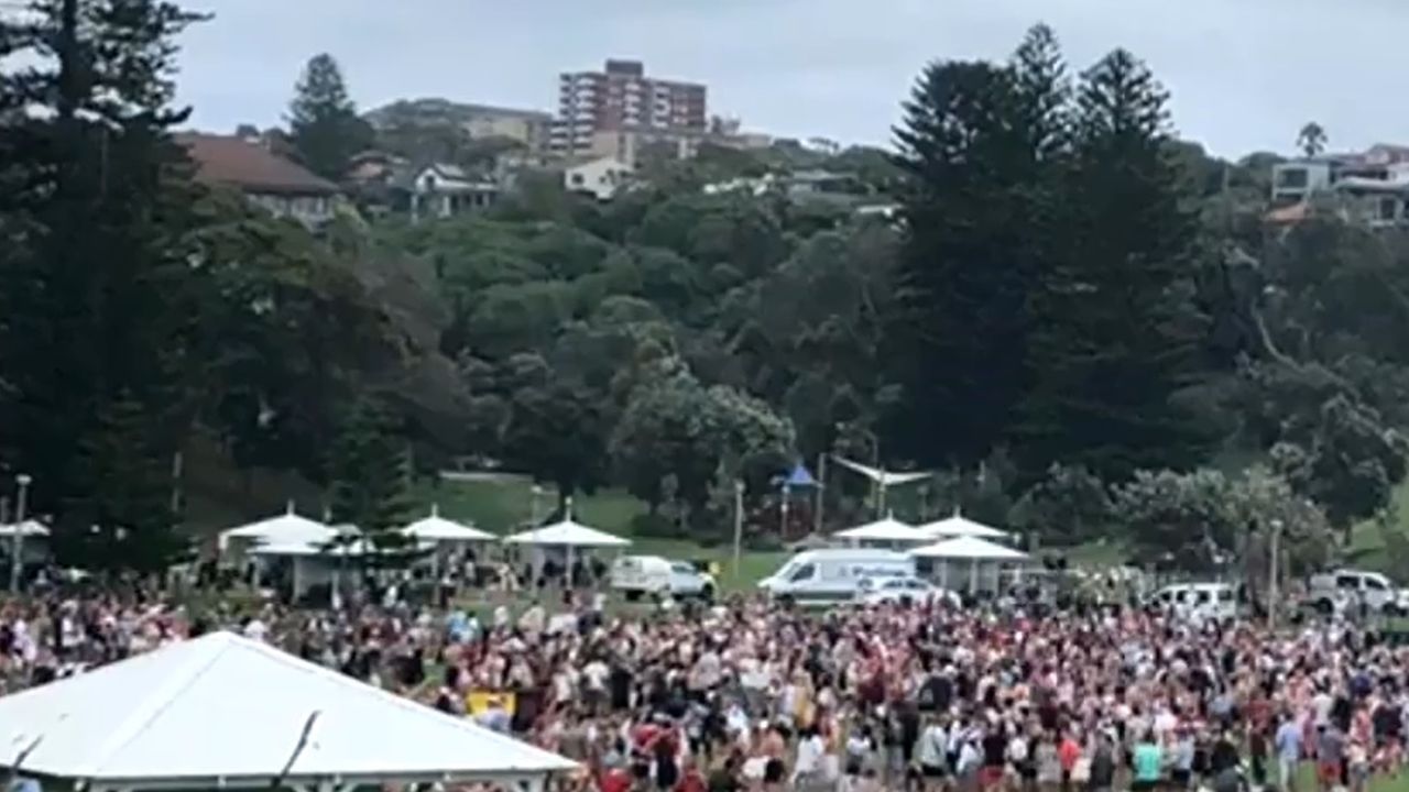 Riot Squad Called In To Break Up Massive Bronte Beach Party As Hundreds Ignore COVID Rules