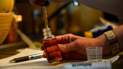 HUGE: CBD Oil Is Legal To Buy Over-The-Counter In Australia So Here’s What You Need To Know