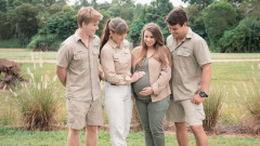 There’s A Wild Rumour That Bindi Irwin Already Gave Birth To Her BB & Is Keeping Her A Secret