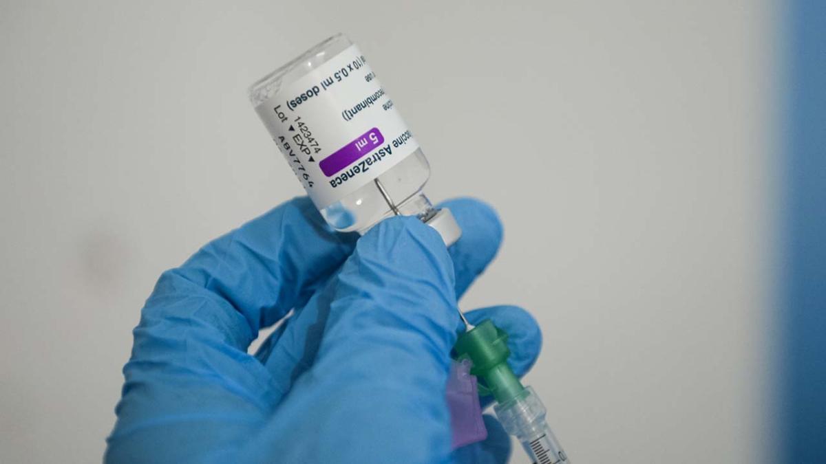 astrazeneca vaccine blood clots death australia