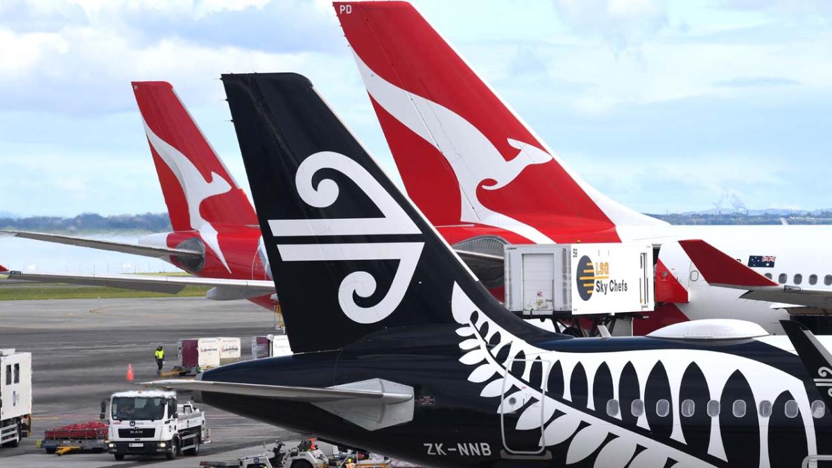 new zealand covid case auckland airport