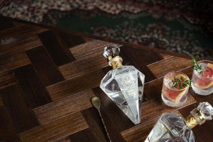 elegance vodka crystal bottle home decor
