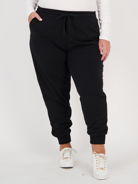 A Definitive Guide To The Comfiest Bloody Trackie Dacks Currently Available In Australia