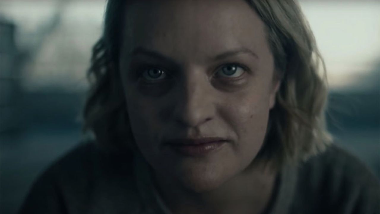 WTAF: The Handmaid’s Tale Fans Have Spotted A Big, Gaping Plot-Hole In The Latest Episode