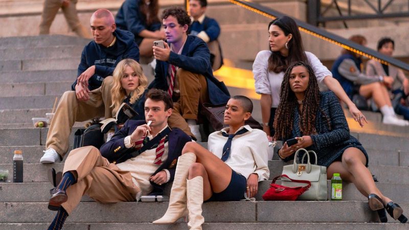 The Gossip Girl Reboot Trailer Is Here & It’s Legit Making Us Miss High School (Jokes, Fk That)