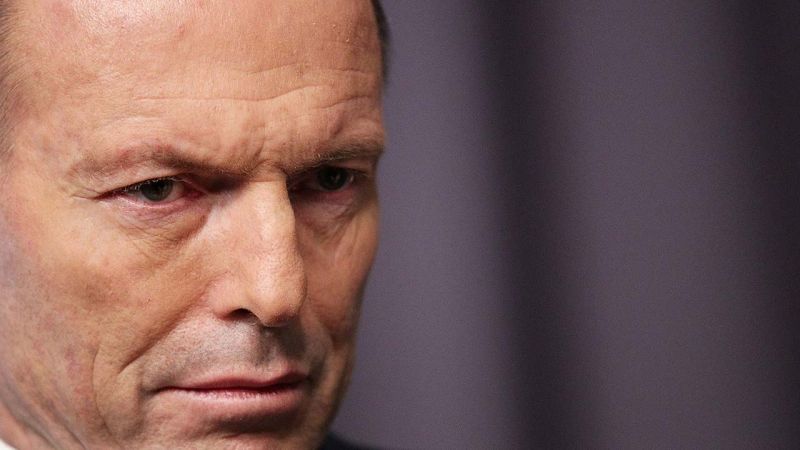 Tony Abbott *Believes* It’s Un-Australian That Someone Dobbed Him In For Not Wearing A Mask