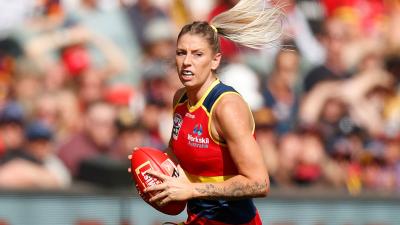 Ah, Fuck: An AFLW Player (And Nurse) Is The First Footballer To Go Public With Vaccine Hesitancy