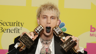 Machine Gun Kelly Was A Clue On Jeopardy And None Of The Contestants Knew Who The Fk He Was
