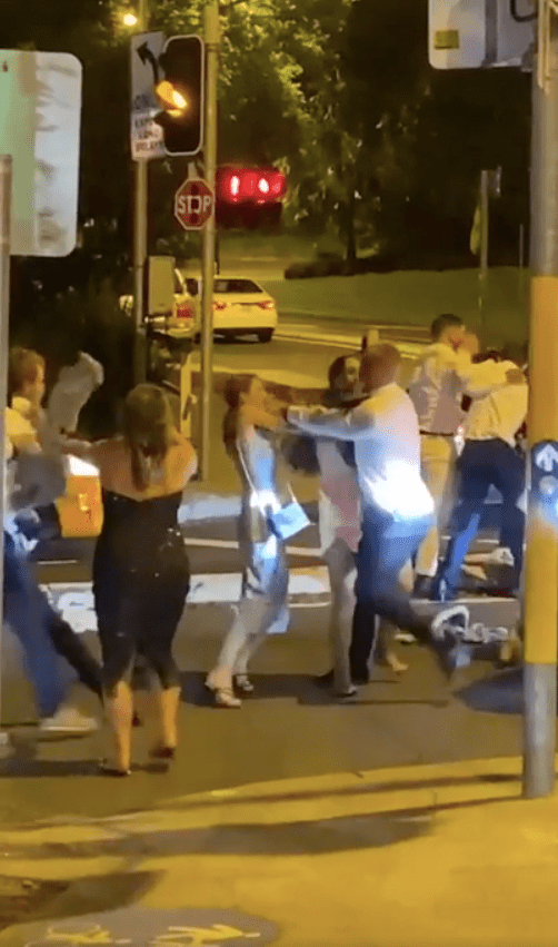 MOSMANIA: Wild Fkn Footage Has Emerged Of Wedding Guests Brawling In The Streets Of Sydney