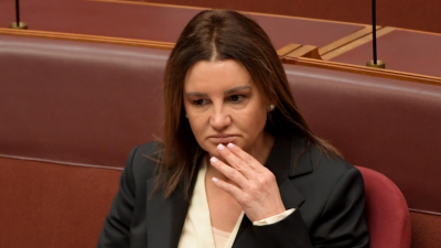 WTF: Jacqui Lambie Said The Govt’s Refugee Resettlement Deal Would Be Cut If She Spoke About It