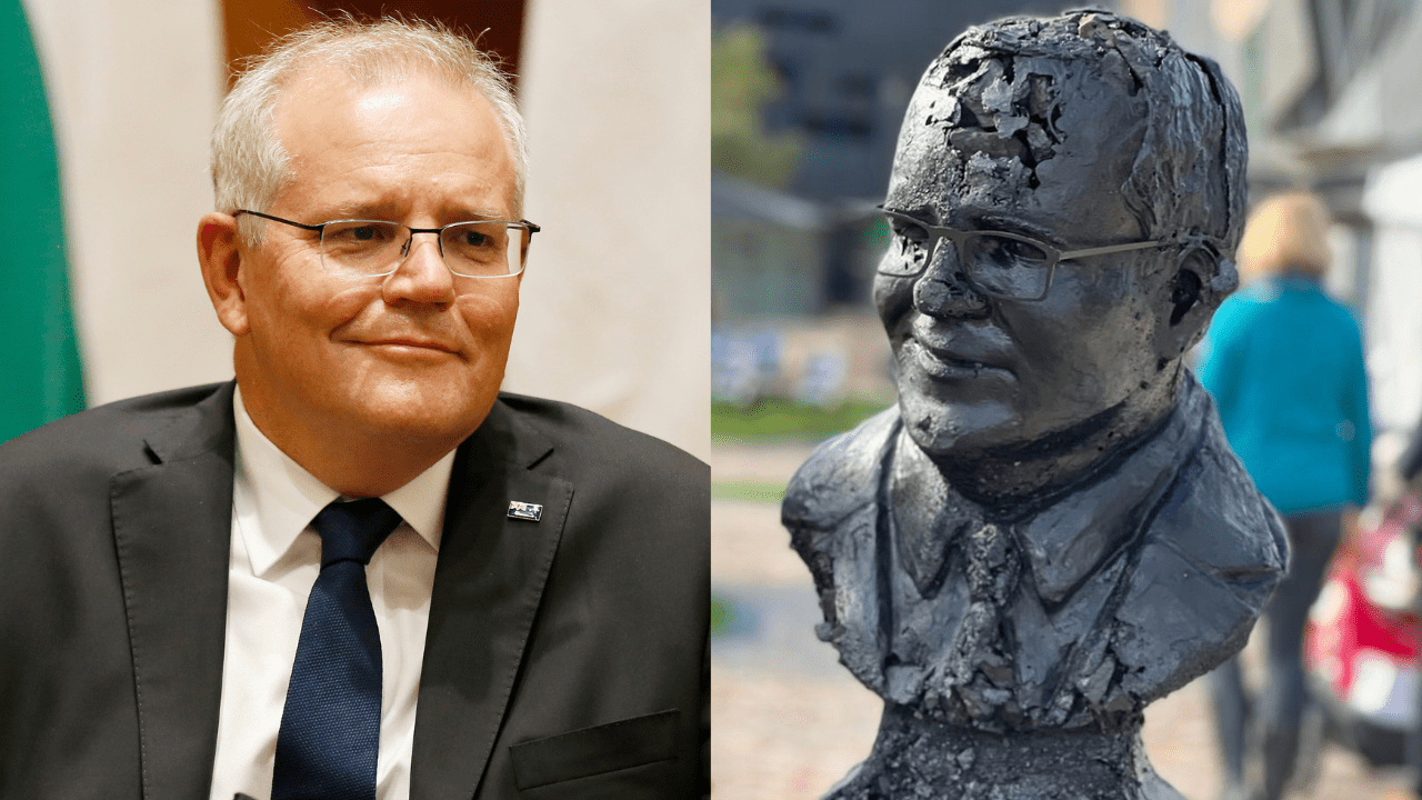 Activists Took An Artist’s Bust Of Scott Morrison Around Melb & Plot Twist, It Was Made Of Coal