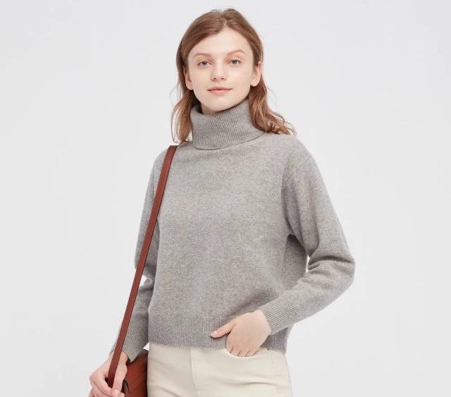 This UNIQLO lambswool jumper closely resembles the one from the movie Breakfast at Tiffany's