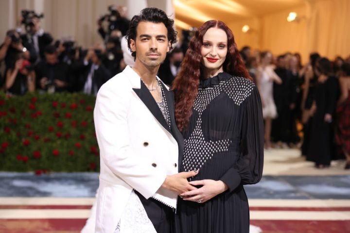 Sophie Turner & Joe Jonas Have Welcomed Their Second Genetically-Blessed Bébé To The World
