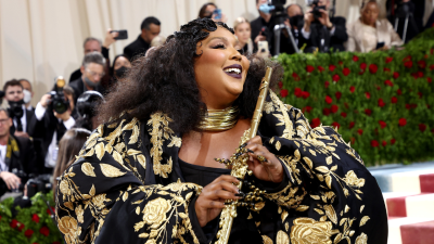Fatphobic Fucks Are Turning Lizzo’s Name Into A Slur & Can We Leave Her Alone For Five Minutes?