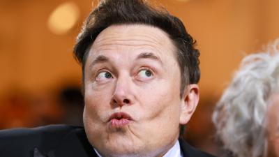 Elon Musk Is Expected To Be The World’s First Trillionaire By 2024 While I’m Living Off Tuna